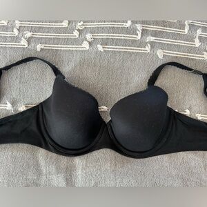 NWT Victoria’s Secret Black Demi Bra Size 34 D